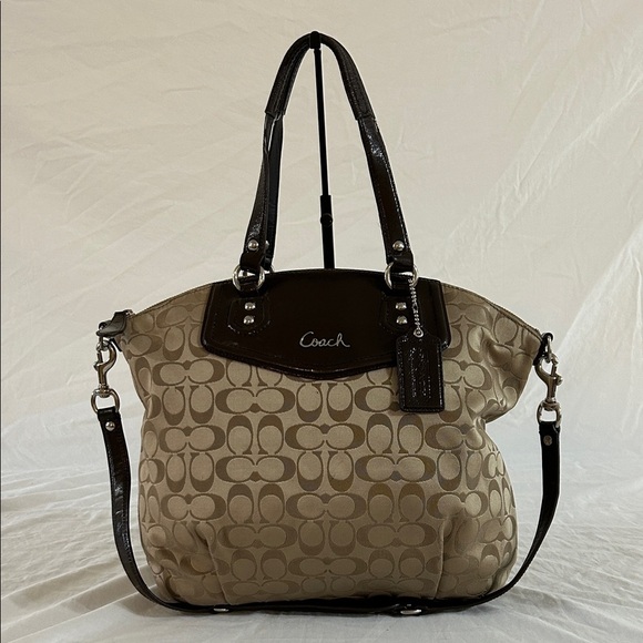 COACH F25185 ASHLEY SIGNATURE NORTH/SOUTH SATCHEL - Picture 1 of 11